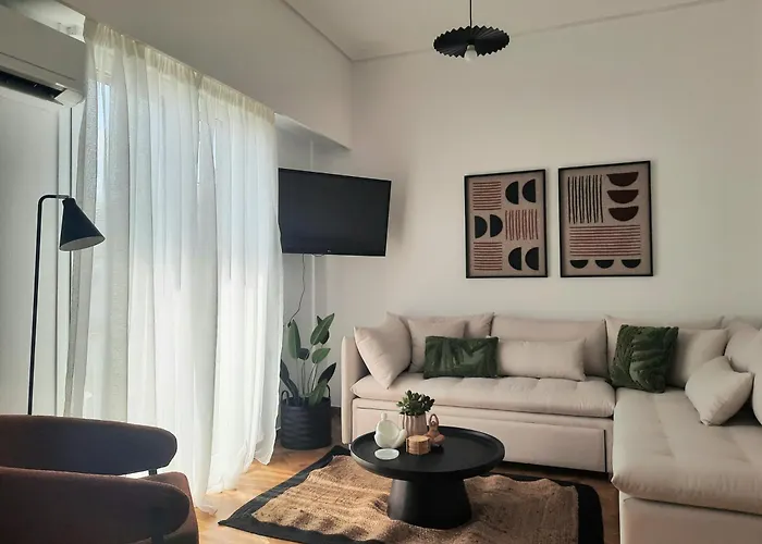 Pari\'S House In Plaka Athens